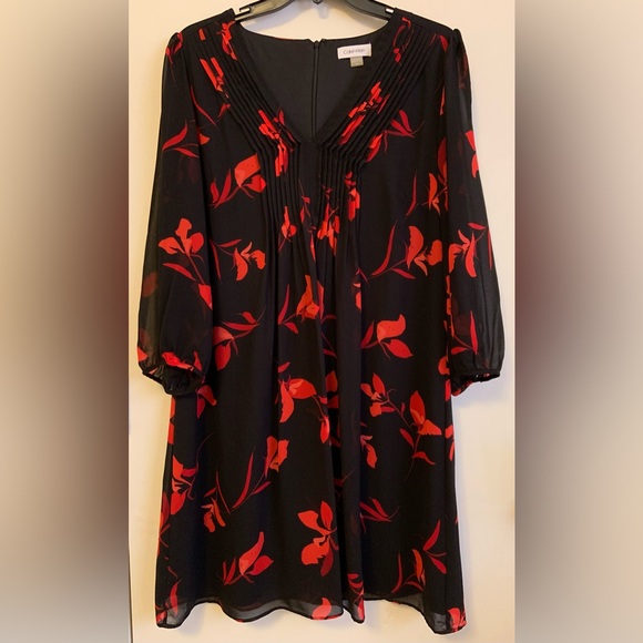 Calvin Klein Womens size 14 / L Black Red Floral Lined Blouse with Sheer Sleeves - Picture 1 of 16